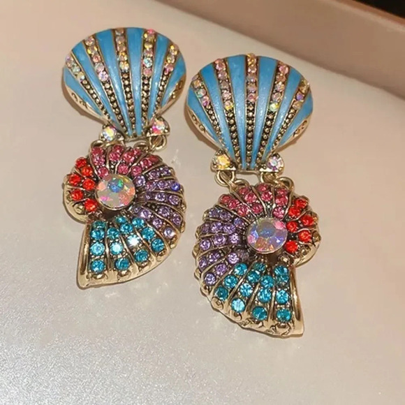 Zara Seashell Blue Ocean Crystal Earrings - Picture 1 of 9